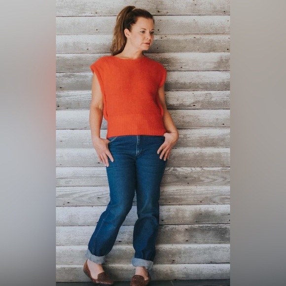 Vintage Denim - Vintage dark blue Wrangler jeans, size 30x34 Fits women’s size 27